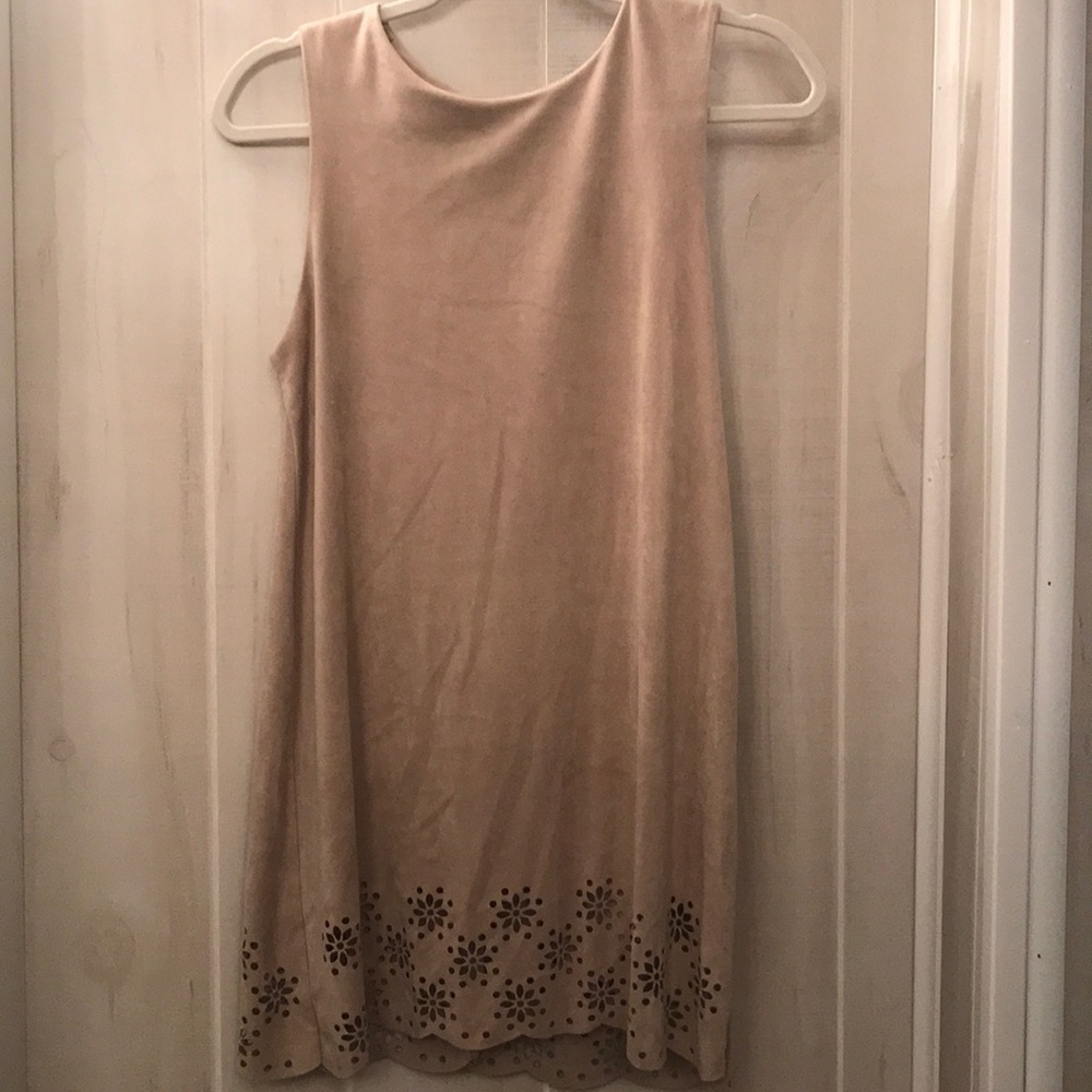 Alya tan dress